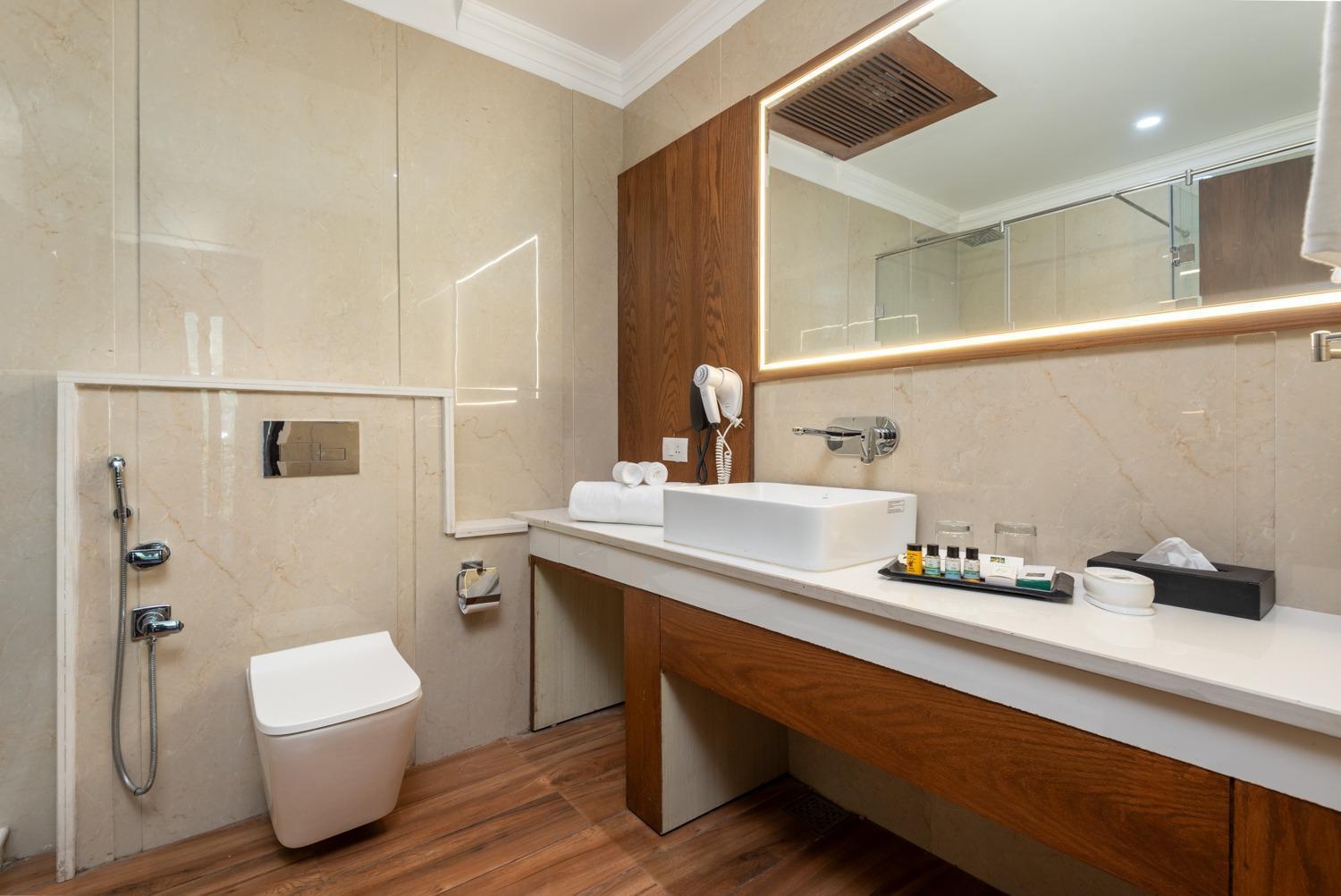 Quality Inn By Lawrence Hotels Dharamsala Zewnętrze zdjęcie
